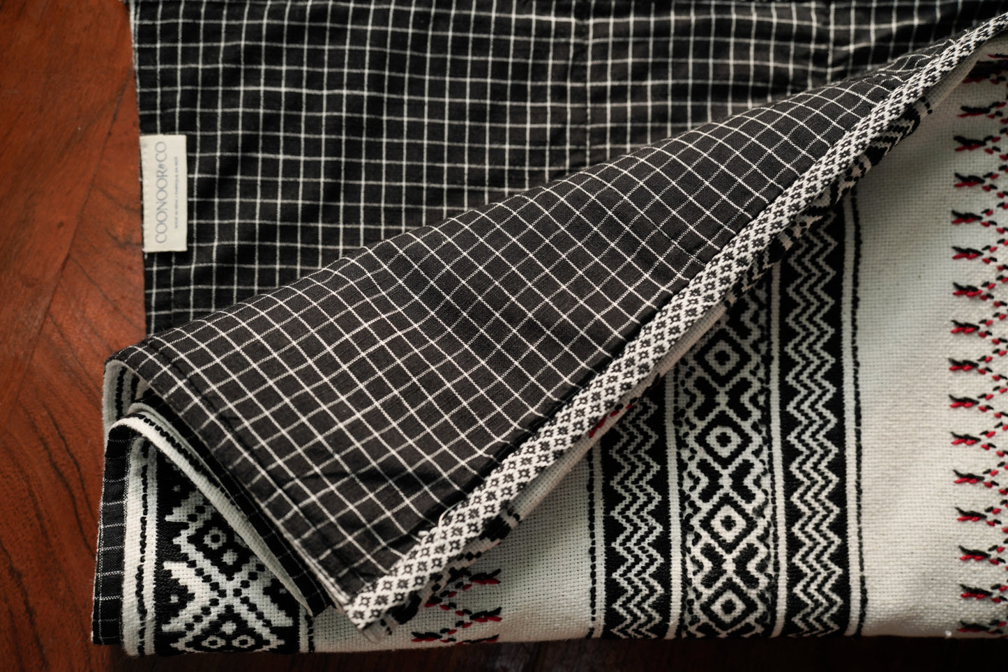 Grid Runner Black