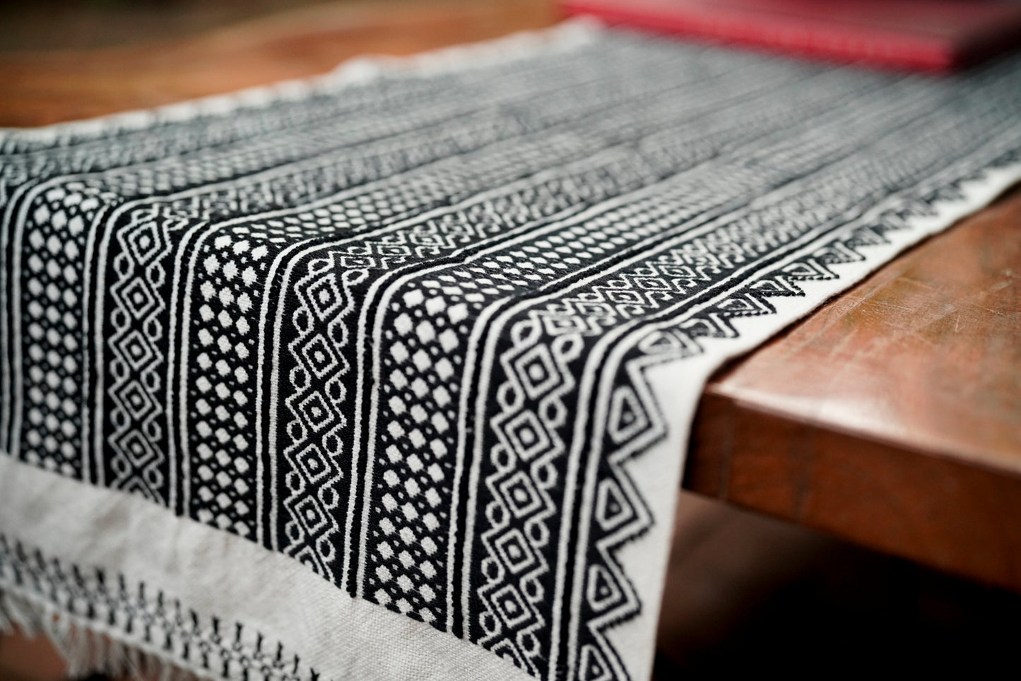 Classic Tapestry Rich Black
