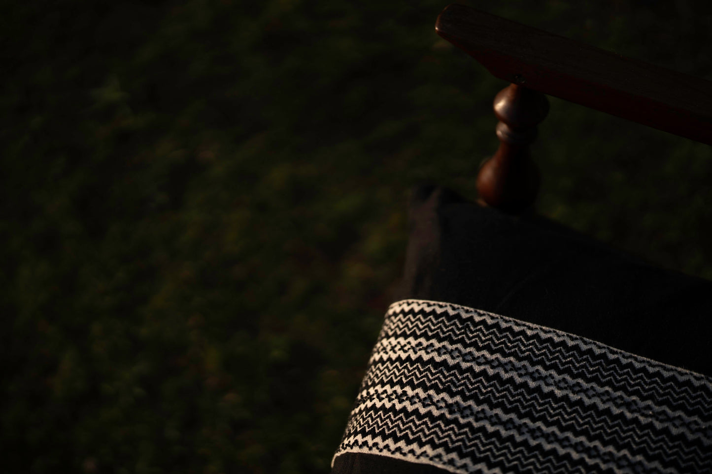 Mountains – Black