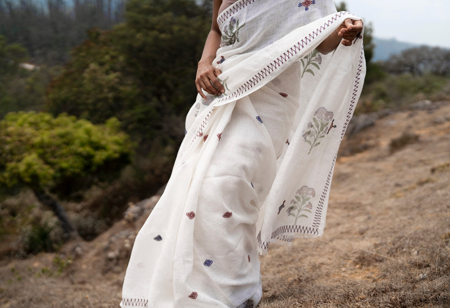 The Kurinji Saree