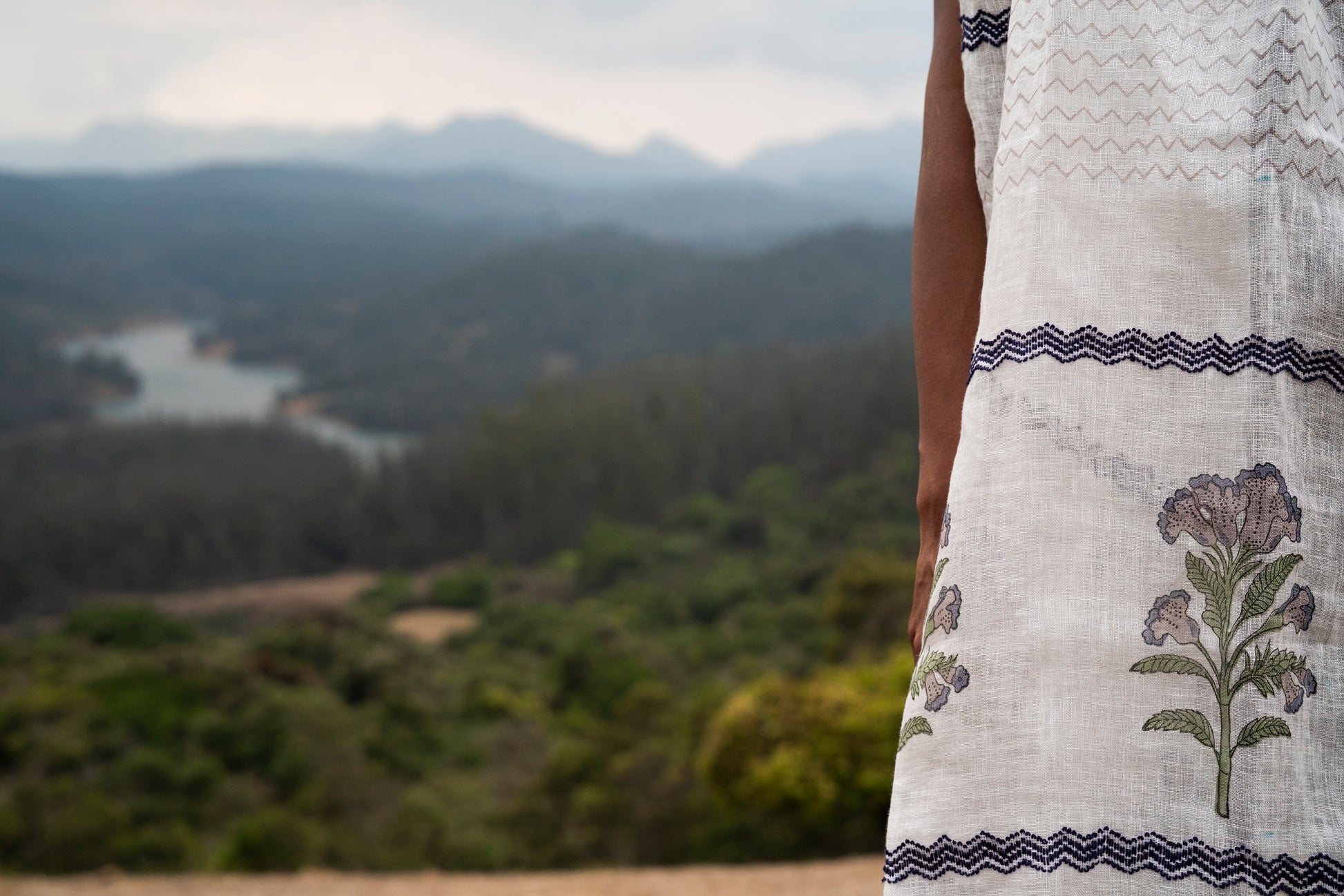 Close-up of navy Toda pukhoor embroidery border on Kurinji Stole 1, Nilgiri Flora